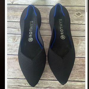 Rothy’s The Point, Black 10 (fits like a 9 or 9.5)